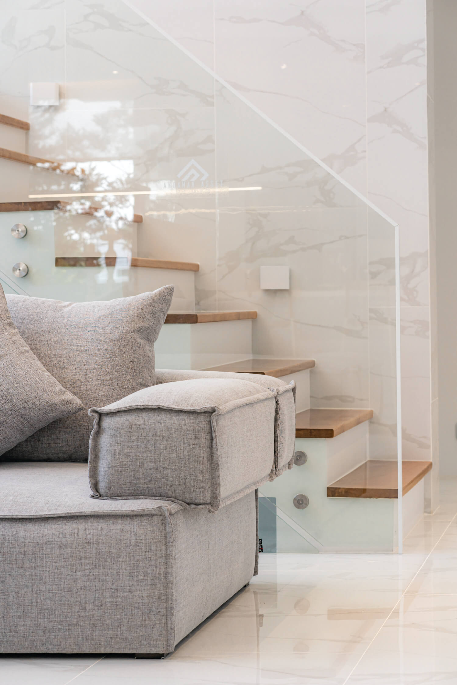 the-residence-prime-interior-closeup-3