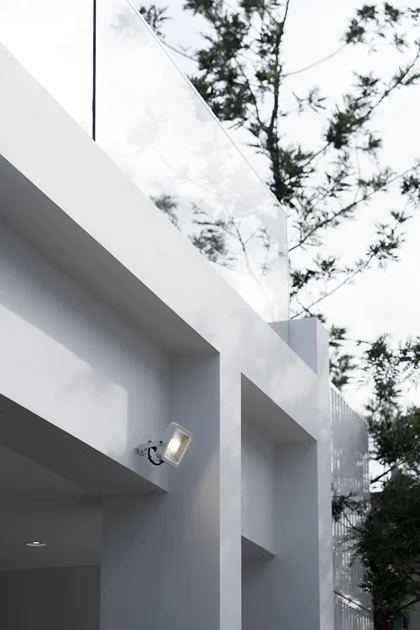 finding hidden luxury villas in phuket