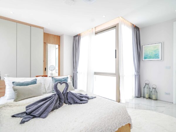 the-residence-prime-photo-9